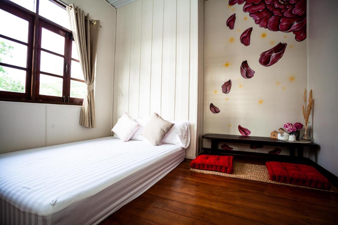 Hotel Baan Suan Krung Kao Phra Nakhon Si Ayutthaya Exterior foto